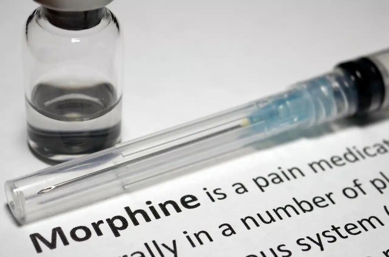 Does morphine and oxycodone test the same